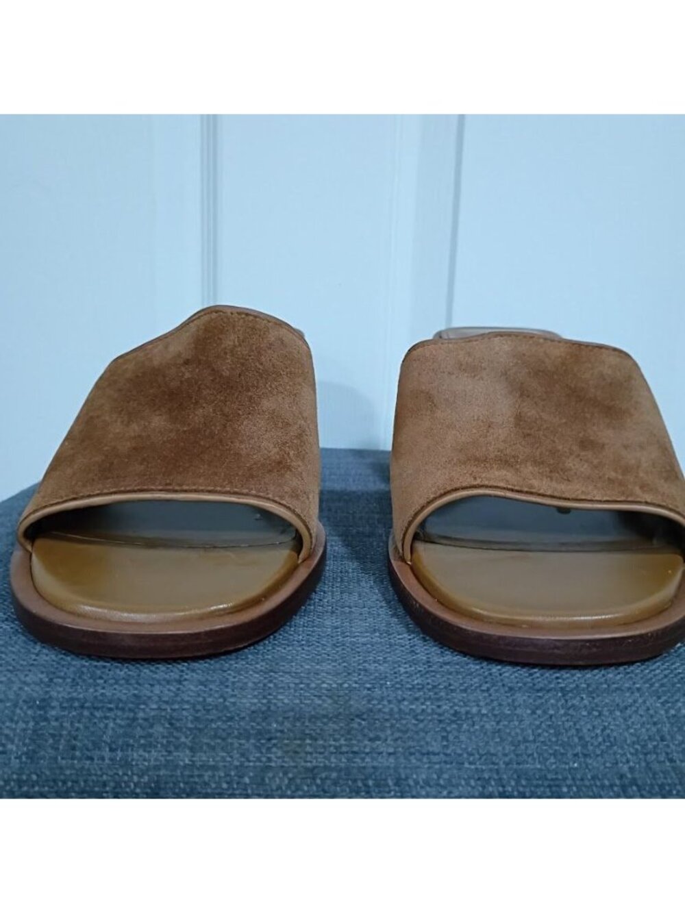 Vince Heeled Sandals Suede Mules Size 11 Tan Block Heel Slip-On Pre-Owned - Picture 9 of 9